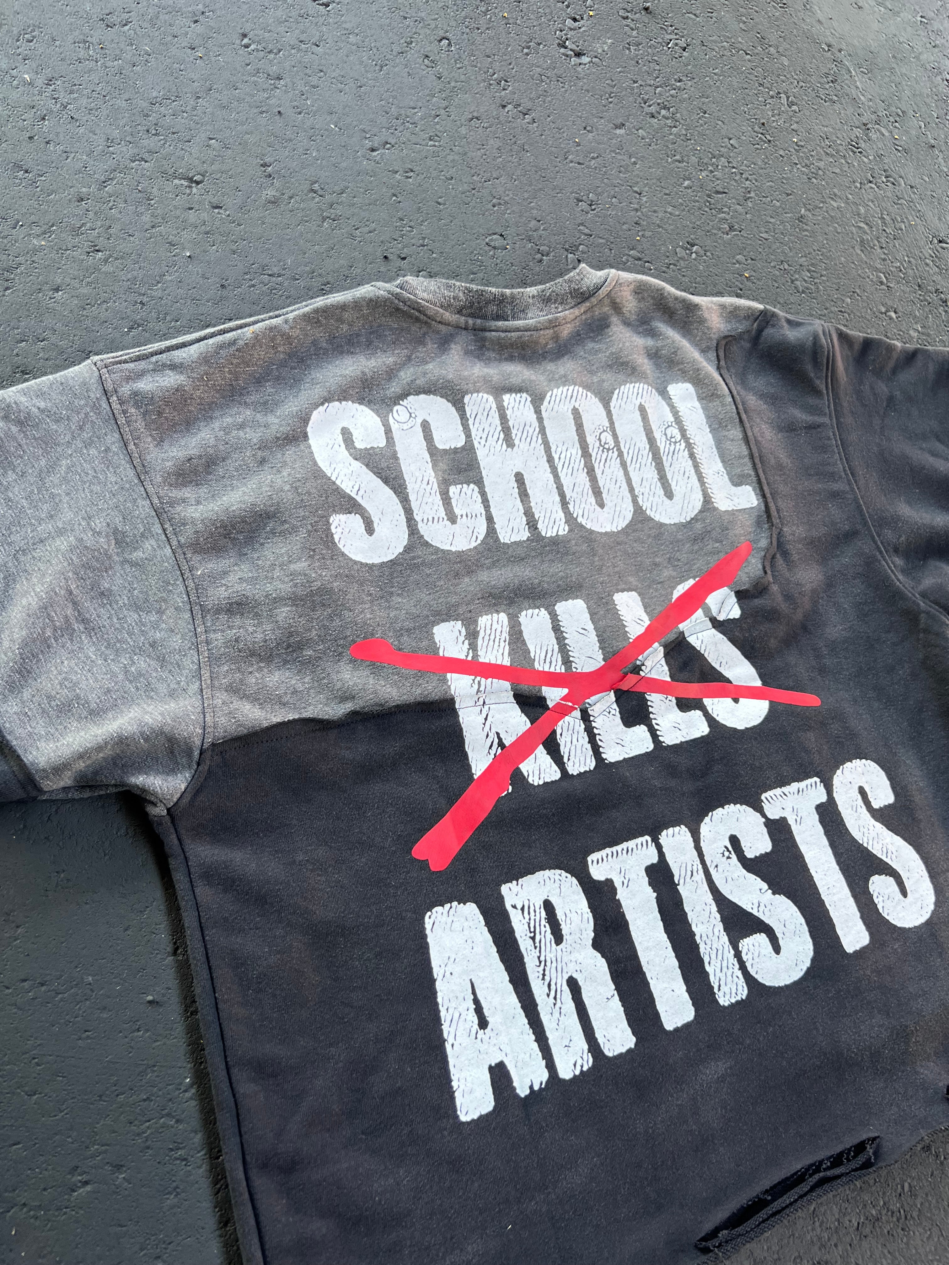 ArTīst Tee